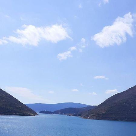 Appartamento Bella Vista Zmukic Perast Esterno foto