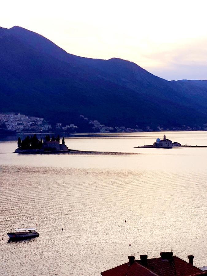 Appartamento Bella Vista Zmukic Perast Esterno foto