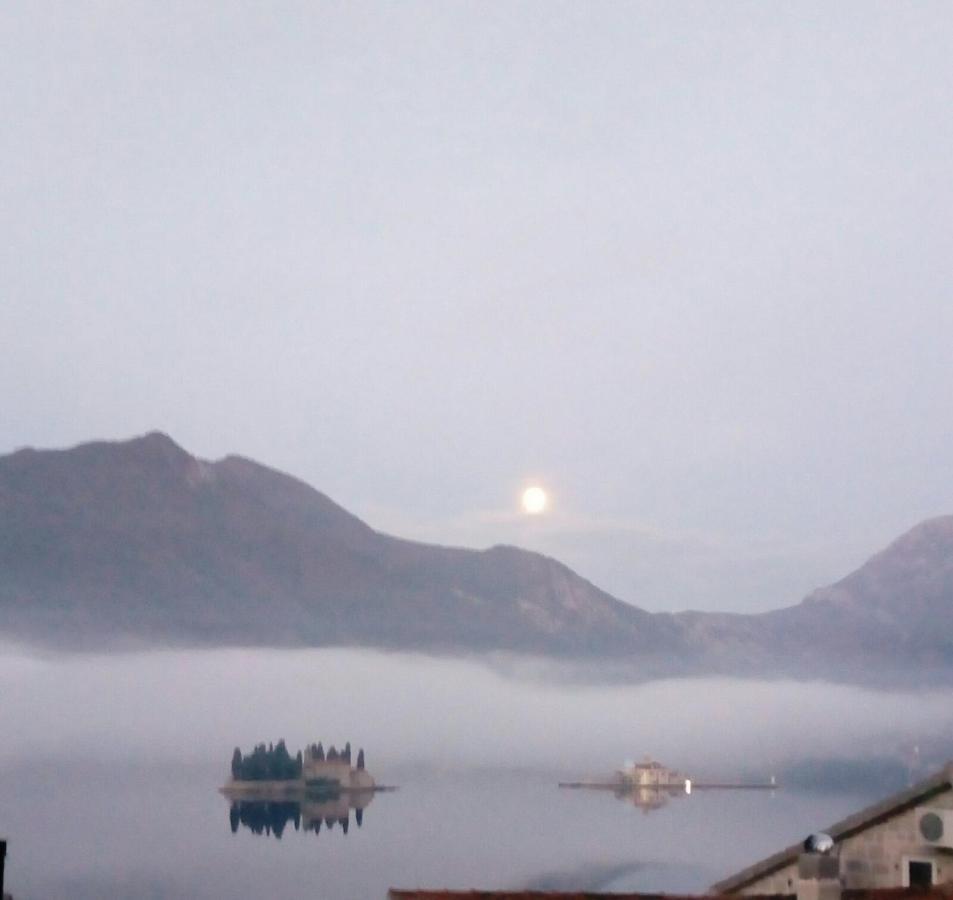 Appartamento Bella Vista Zmukic Perast Esterno foto