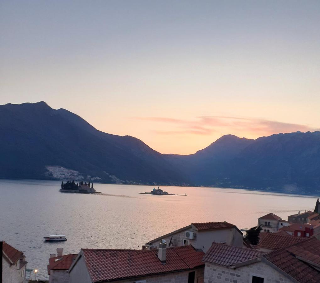 Appartamento Bella Vista Zmukic Perast Esterno foto