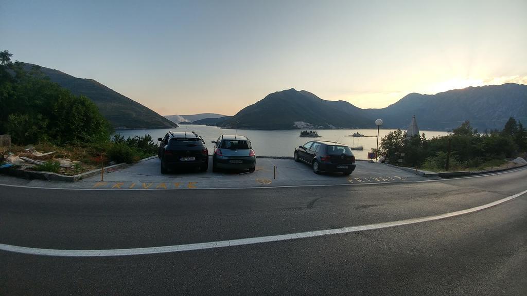 Appartamento Bella Vista Zmukic Perast Esterno foto