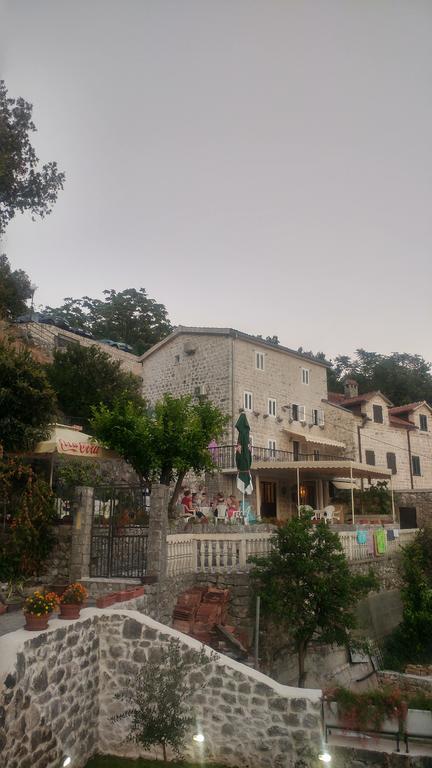 Appartamento Bella Vista Zmukic Perast Esterno foto