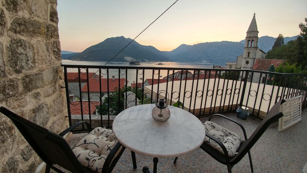 Appartamento Bella Vista Zmukic Perast Esterno foto
