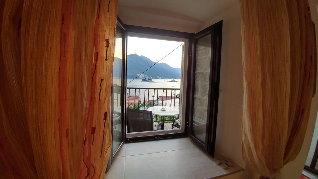 Appartamento Bella Vista Zmukic Perast Esterno foto